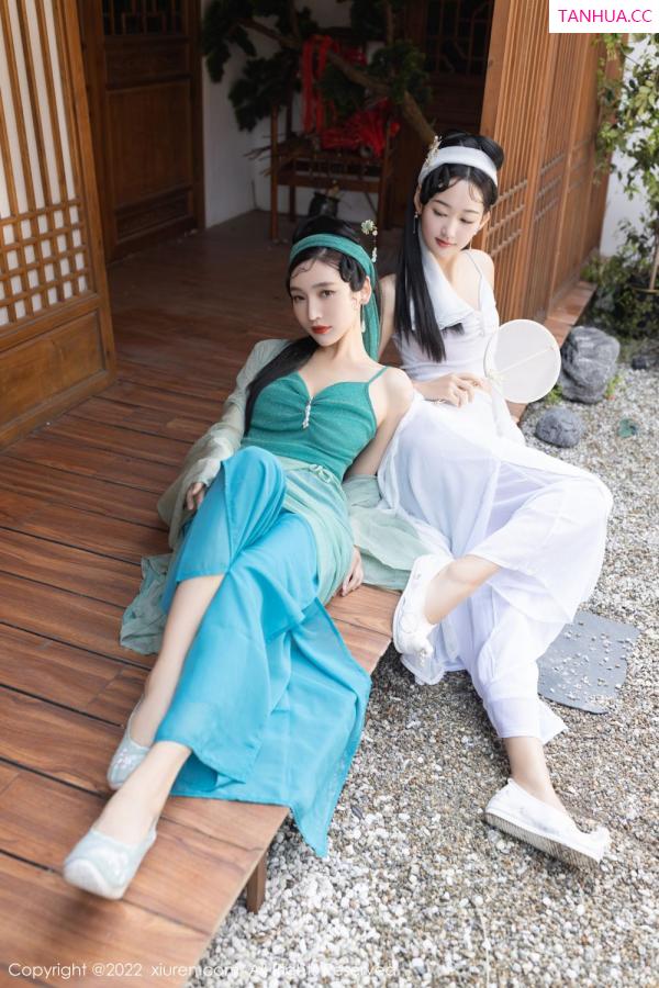 陆萱萱  [XiuRen]高清写真图 2022.04.25 No.4921 唐安琪&陆萱萱第5张图片